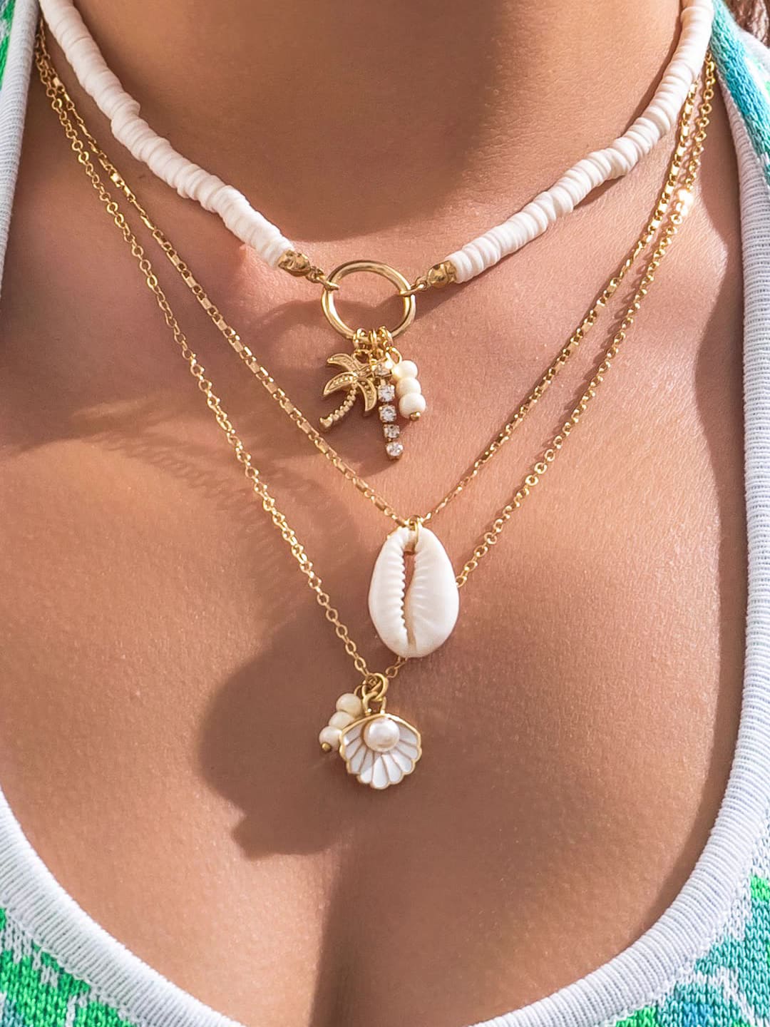 Collares