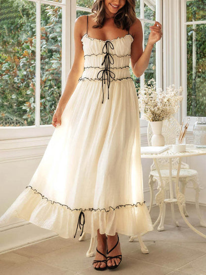 Vestido elegante de patchwork con tirantes y hombros descubiertos