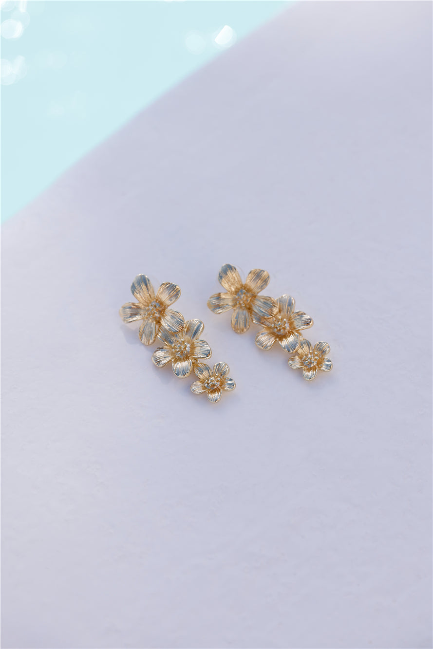 Pendientes Hibiscus Bañados En Oro 18k Oro