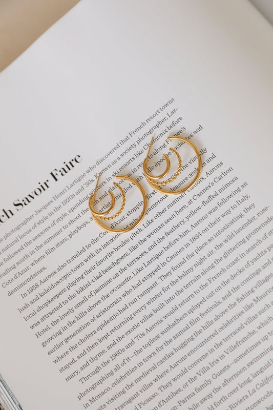 Pendientes Pensamientos En Capas Chapados En Oro De 18 Quilates