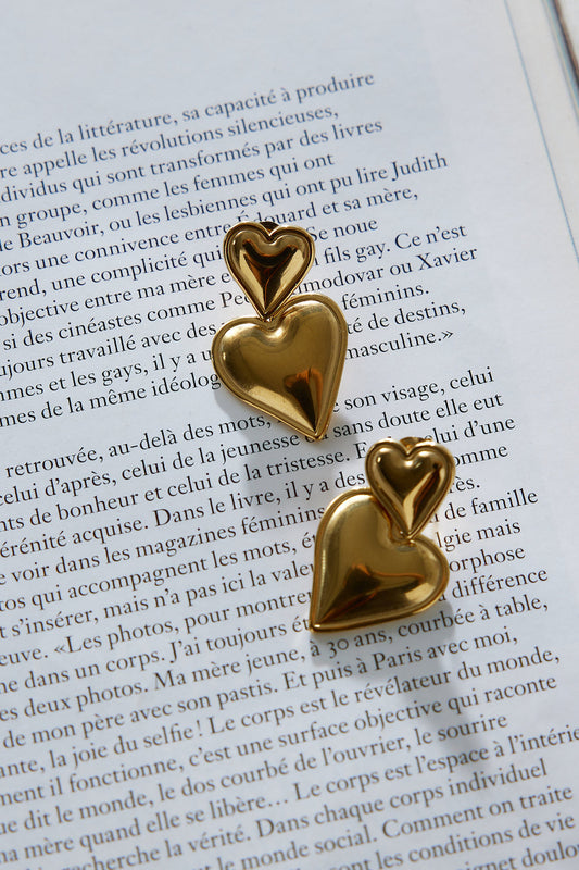Pendientes Love Recubiertos Chapados En Oro De 18k Oro